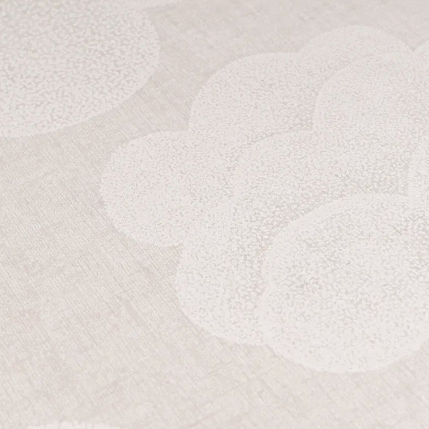 Lilly & Luis - Clouds